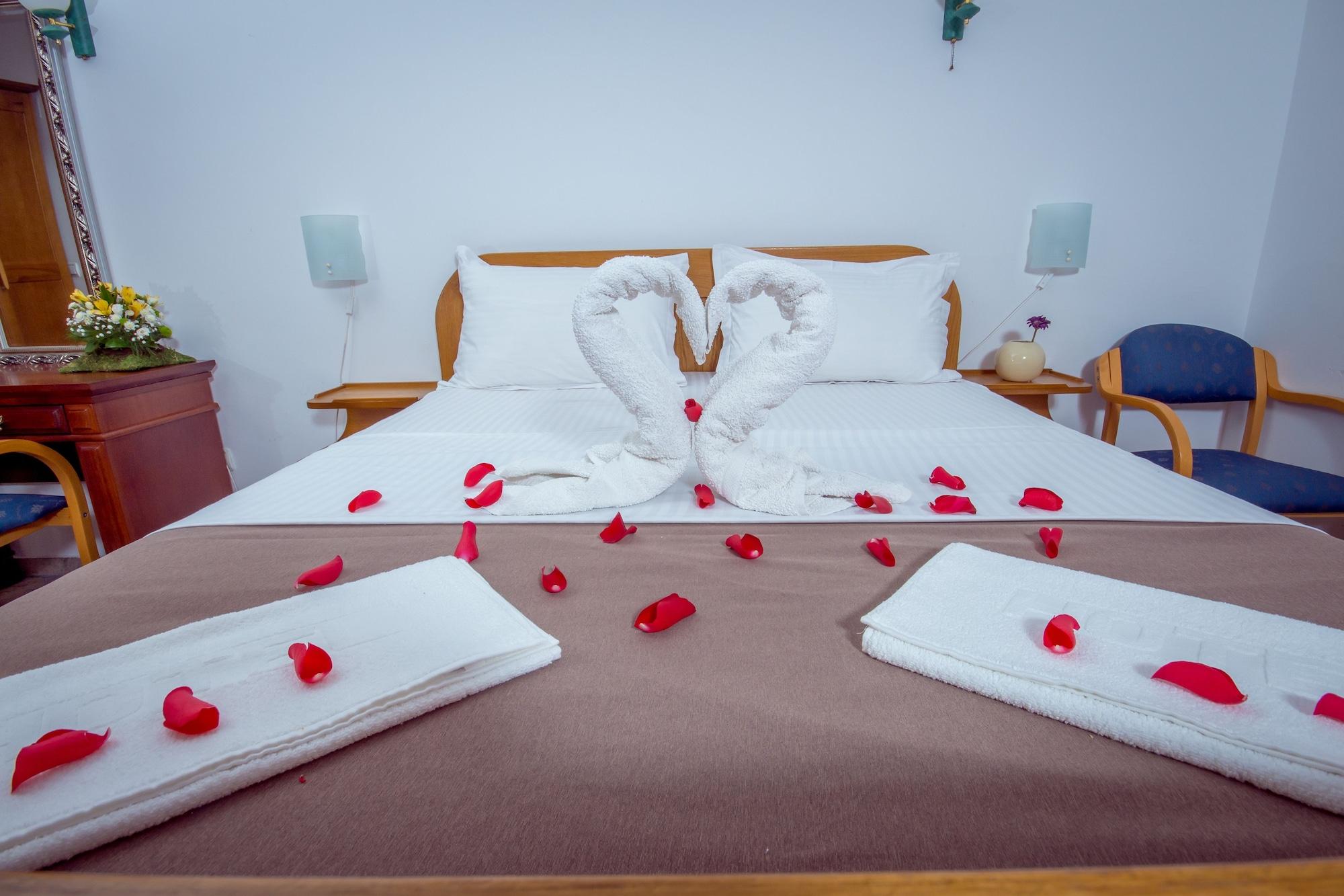 Hotel Pharos Bar Εξωτερικό φωτογραφία