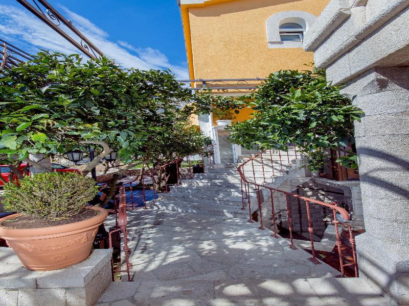 Hotel Pharos Bar Εξωτερικό φωτογραφία