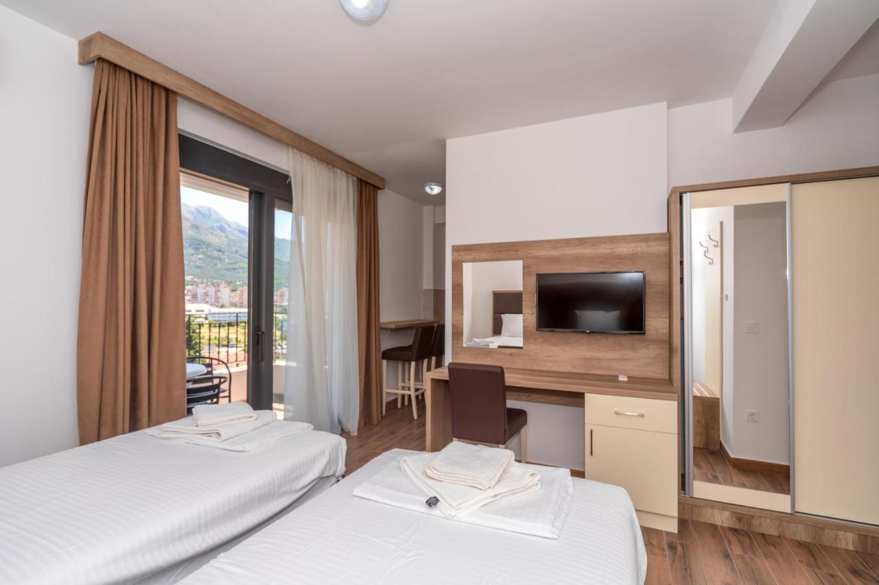 Hotel Pharos Bar Εξωτερικό φωτογραφία