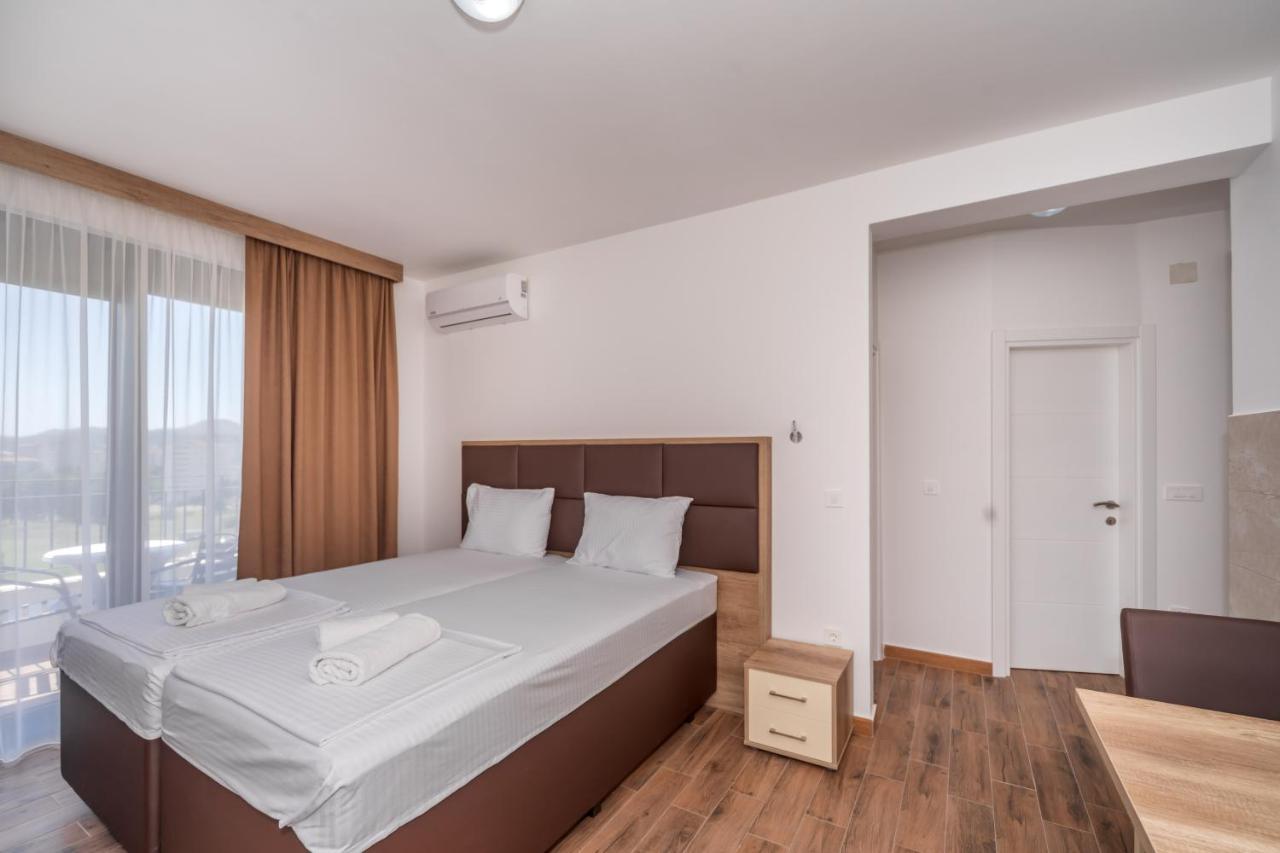 Hotel Pharos Bar Εξωτερικό φωτογραφία