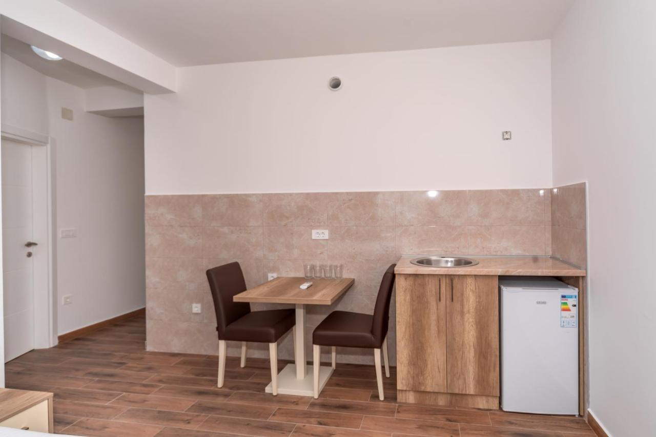 Hotel Pharos Bar Εξωτερικό φωτογραφία