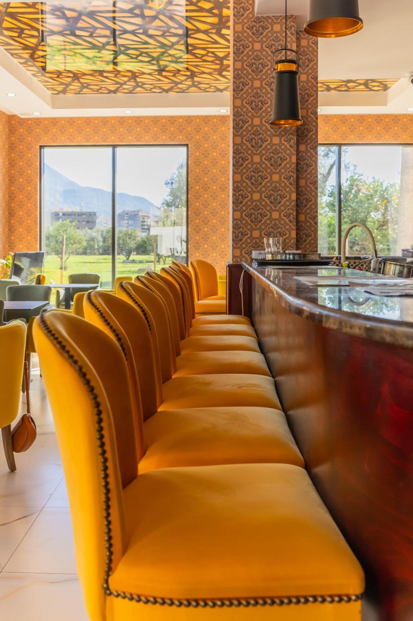 Hotel Pharos Bar Εξωτερικό φωτογραφία